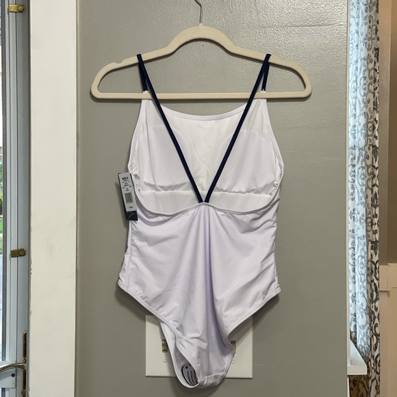 Juniors' UNDERCURRENT Modelo Strappy-Back One-Piece Swimsuit NWT - Picture 5 of 7